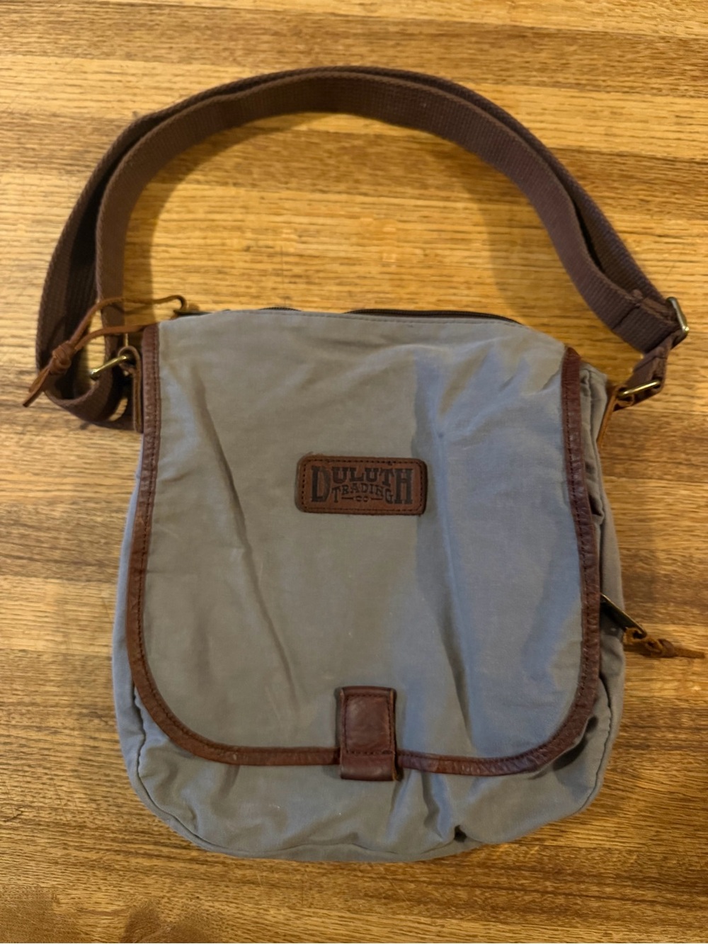 Duluth Trading Co grey Canvas Messenger Bag with Brown Leather Trim